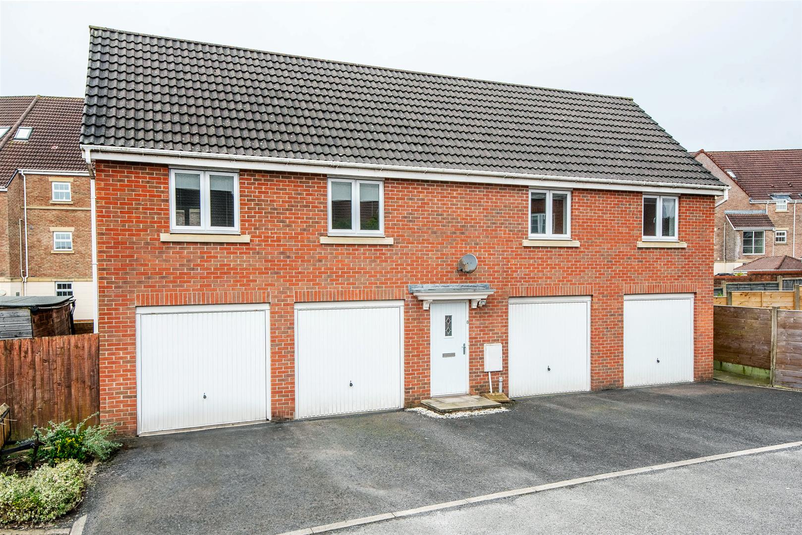 2 bed property in Anderton Crescent, Chorley